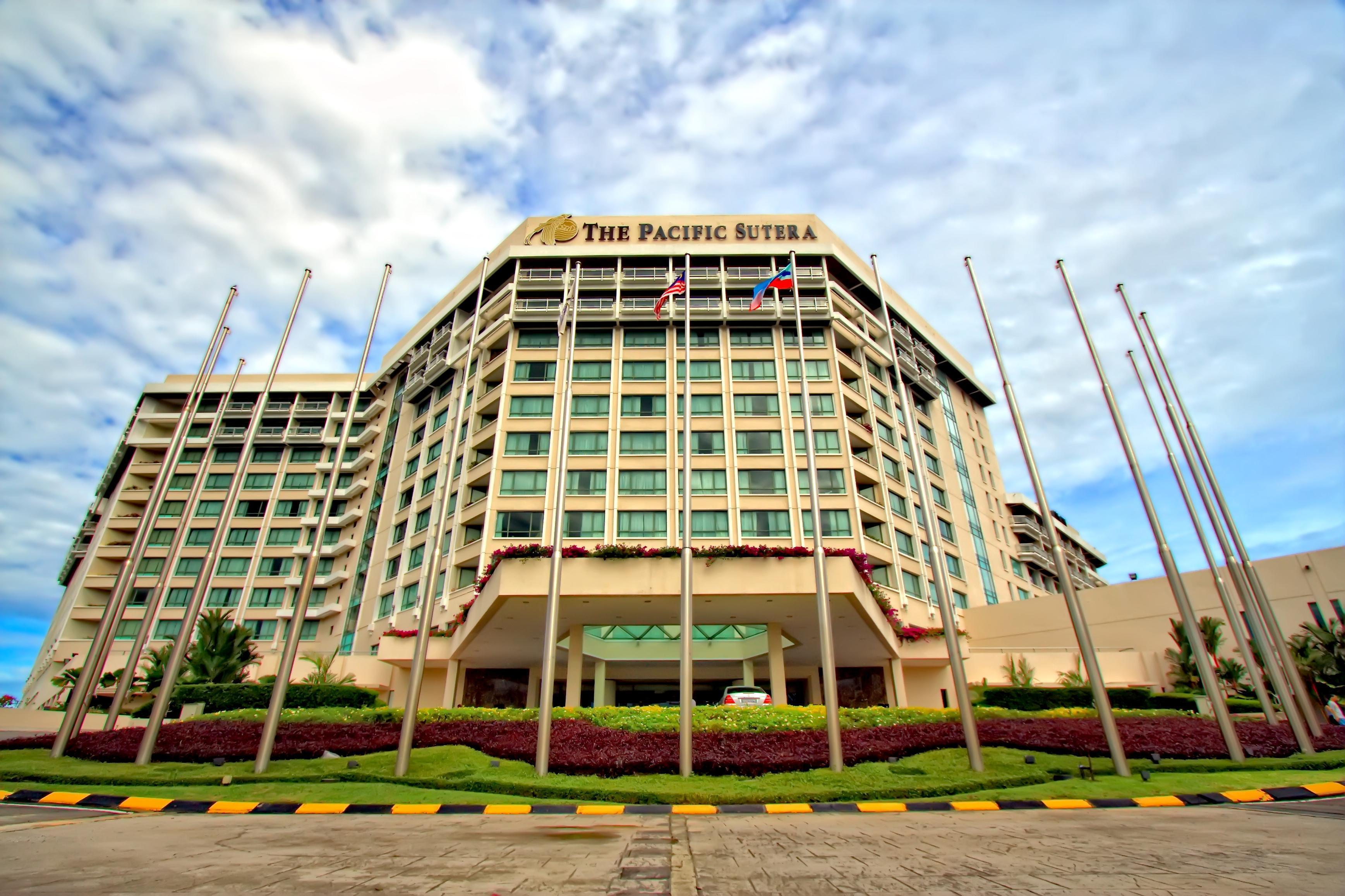 The Pacific Sutera Hotel Kota Kinabalu Exterior photo The Pacific Sutria
