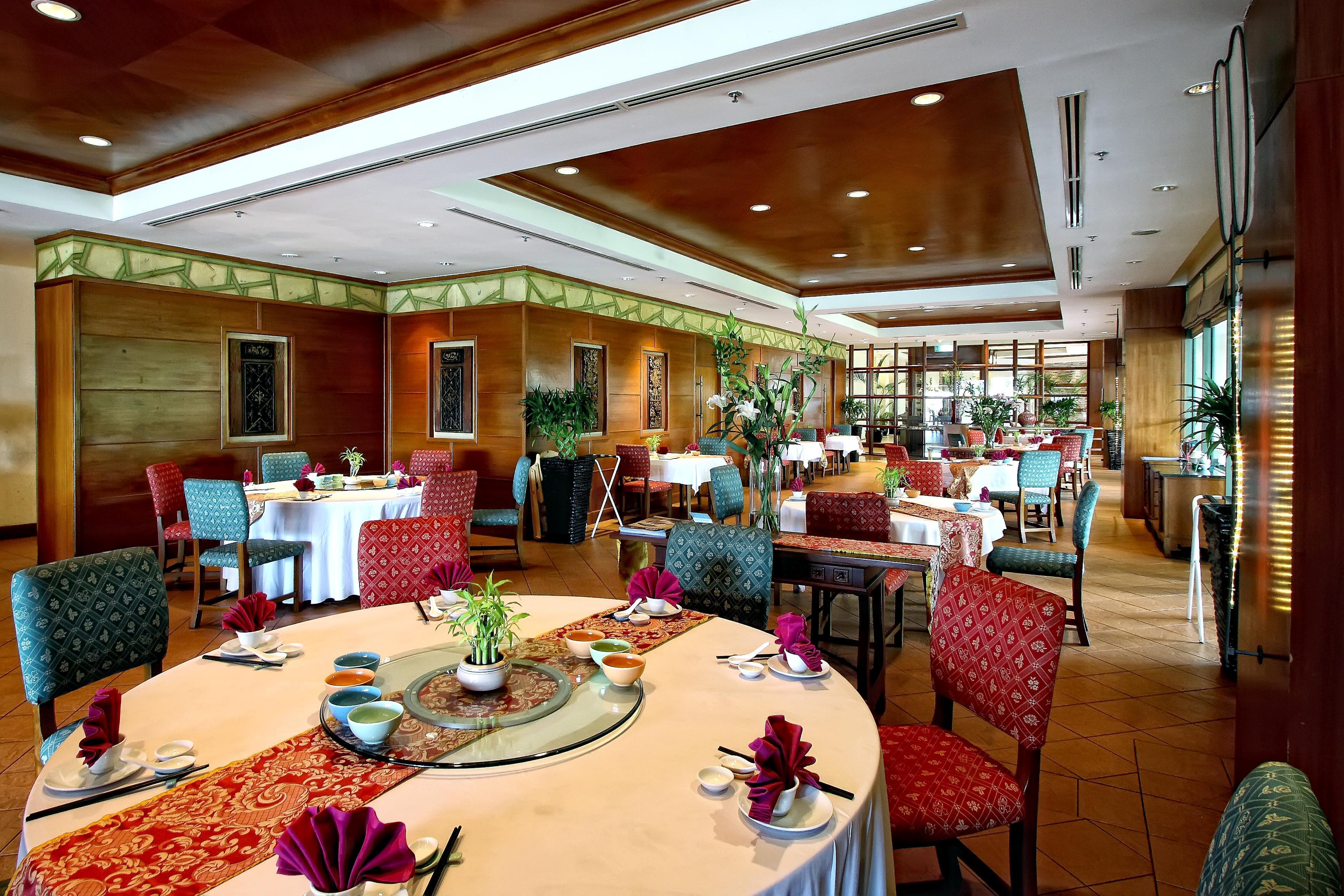 The Pacific Sutera Hotel Kota Kinabalu Exterior photo A restaurant in a hotel