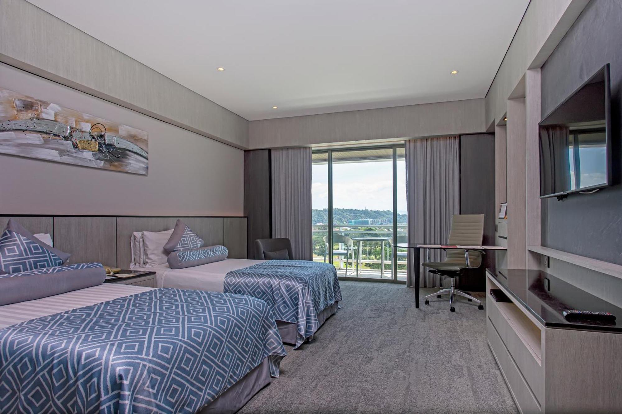 The Pacific Sutera Hotel Kota Kinabalu Exterior photo Deluxe Room